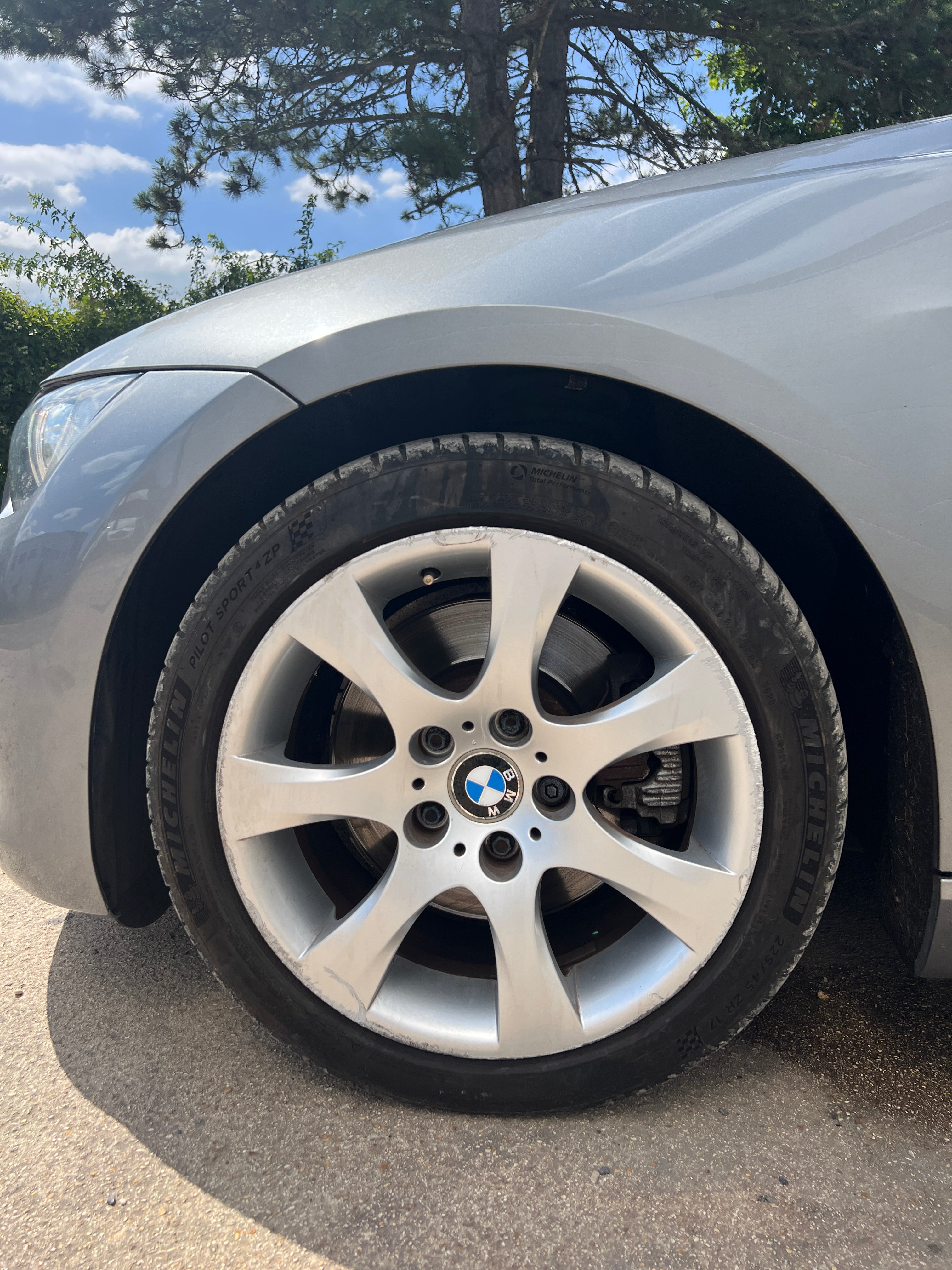 Bmw Série 3 E93 325I 220CH ZF6 Bmw Série 3 E93 325I 220CH ZF6