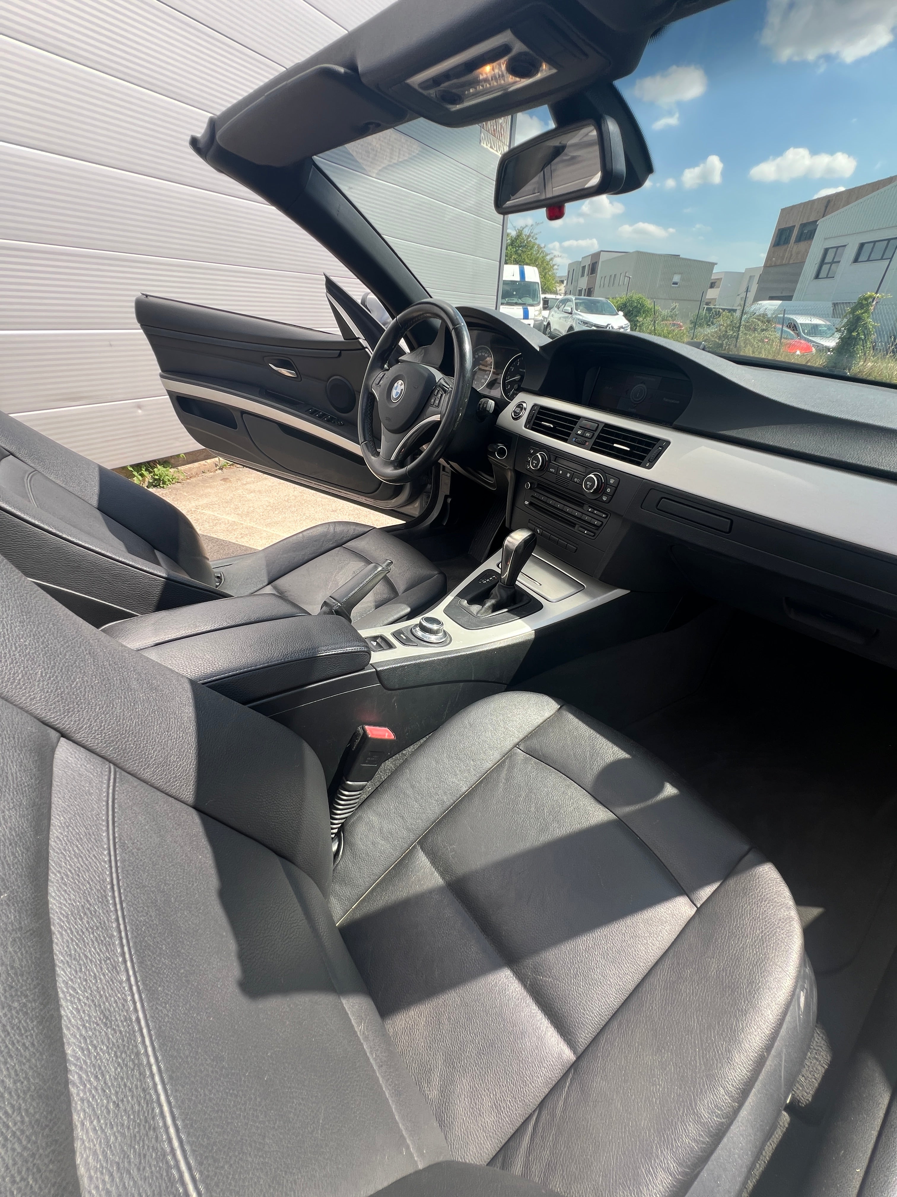 Bmw Série 3 E93 325I 220CH ZF6 Bmw Série 3 E93 325I 220CH ZF6