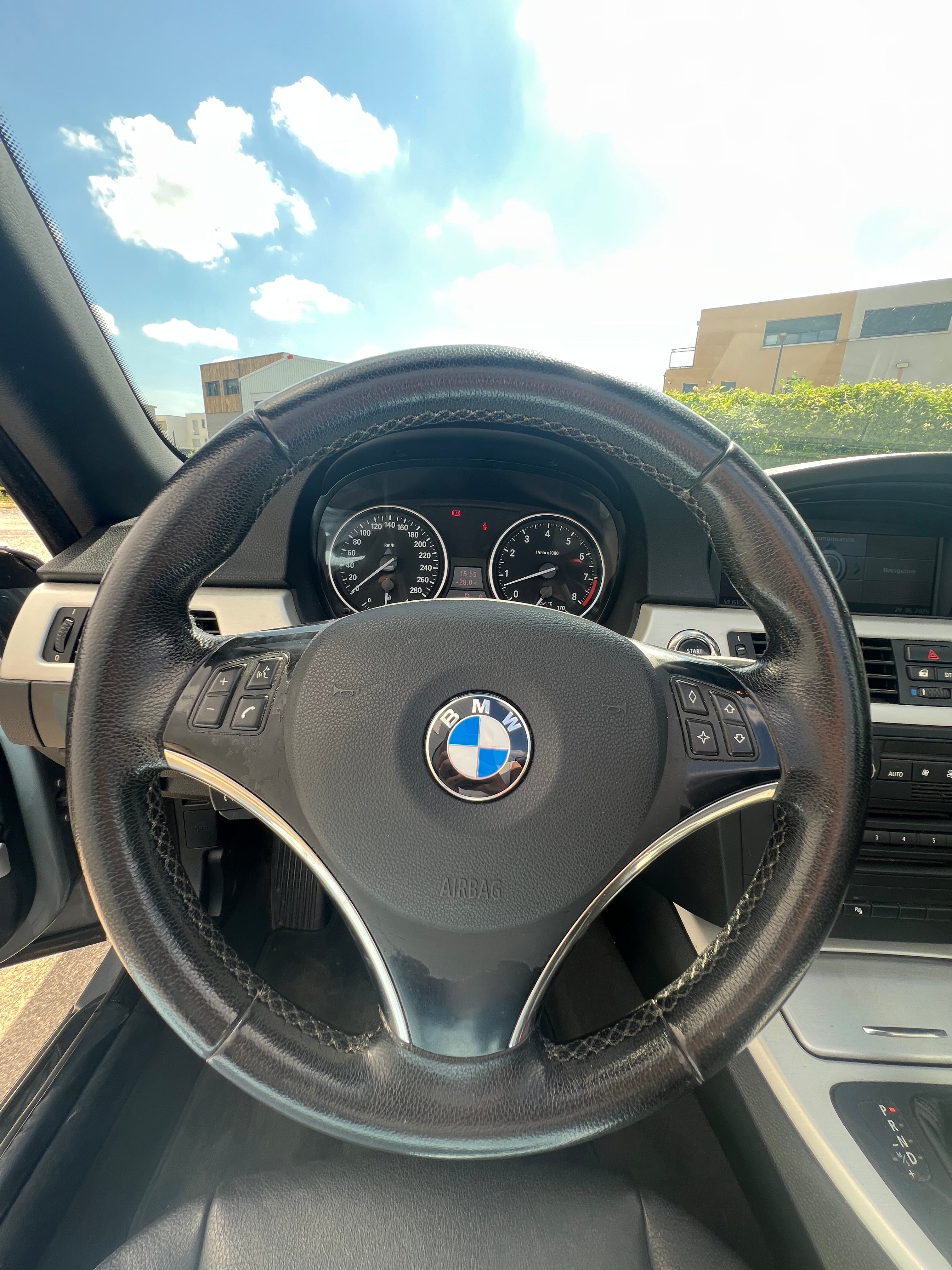 Bmw Série 3 E93 325I 220CH ZF6 Bmw Série 3 E93 325I 220CH ZF6