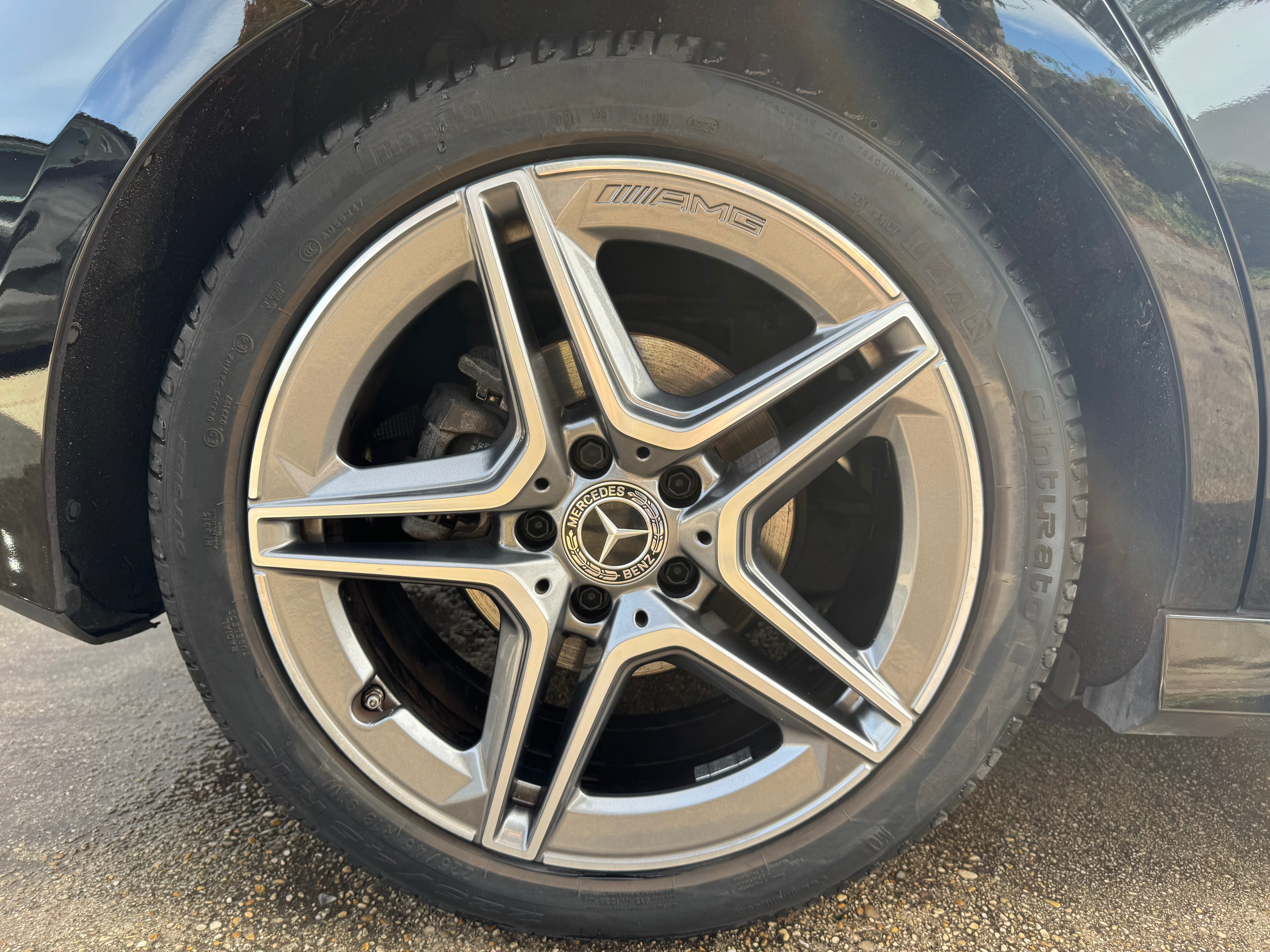 Mercedes Classe A 180 AMG LINE Mercedes Classe A 180 AMG LINE