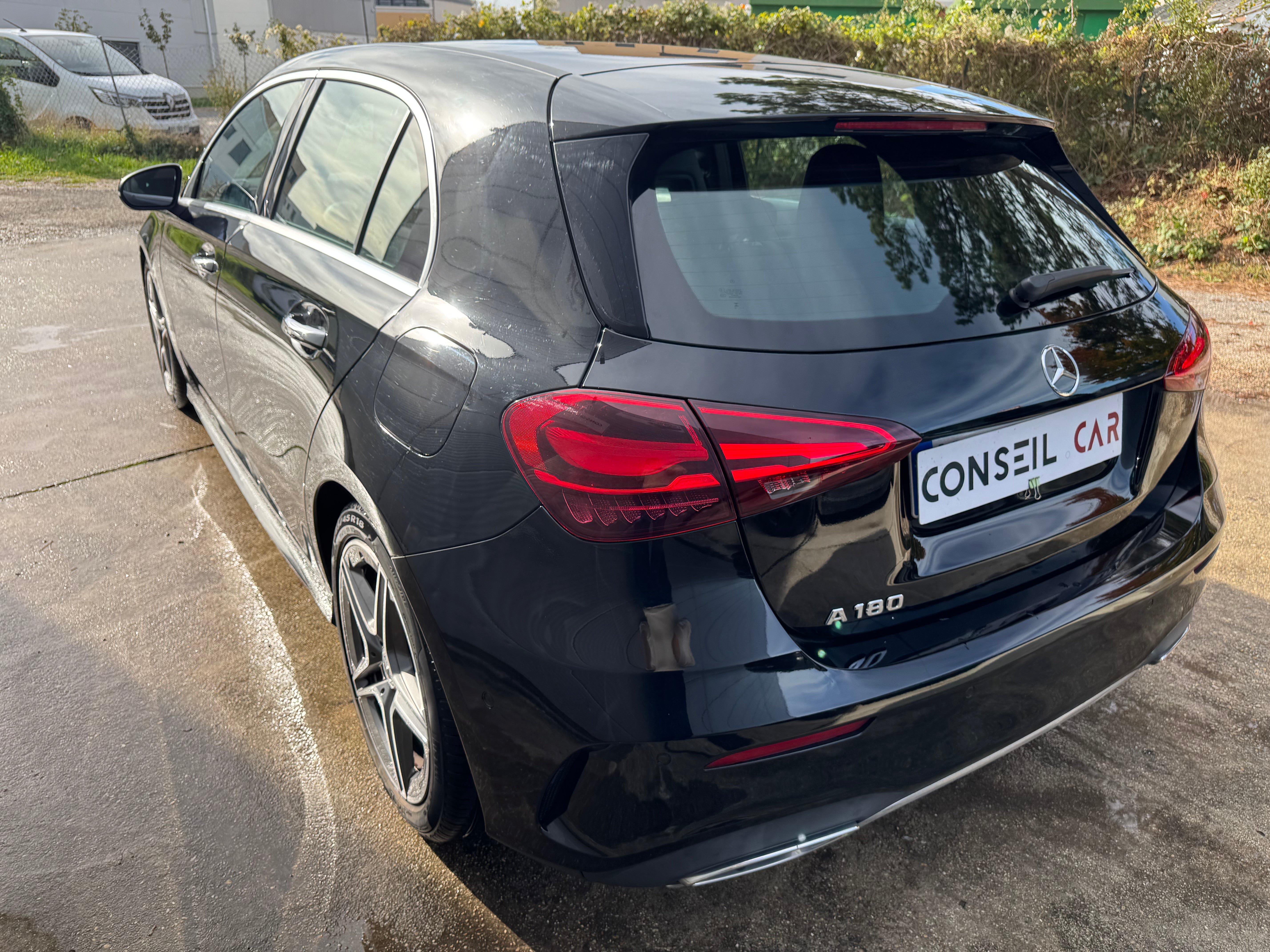 Mercedes Classe A 180 AMG LINE Mercedes Classe A 180 AMG LINE