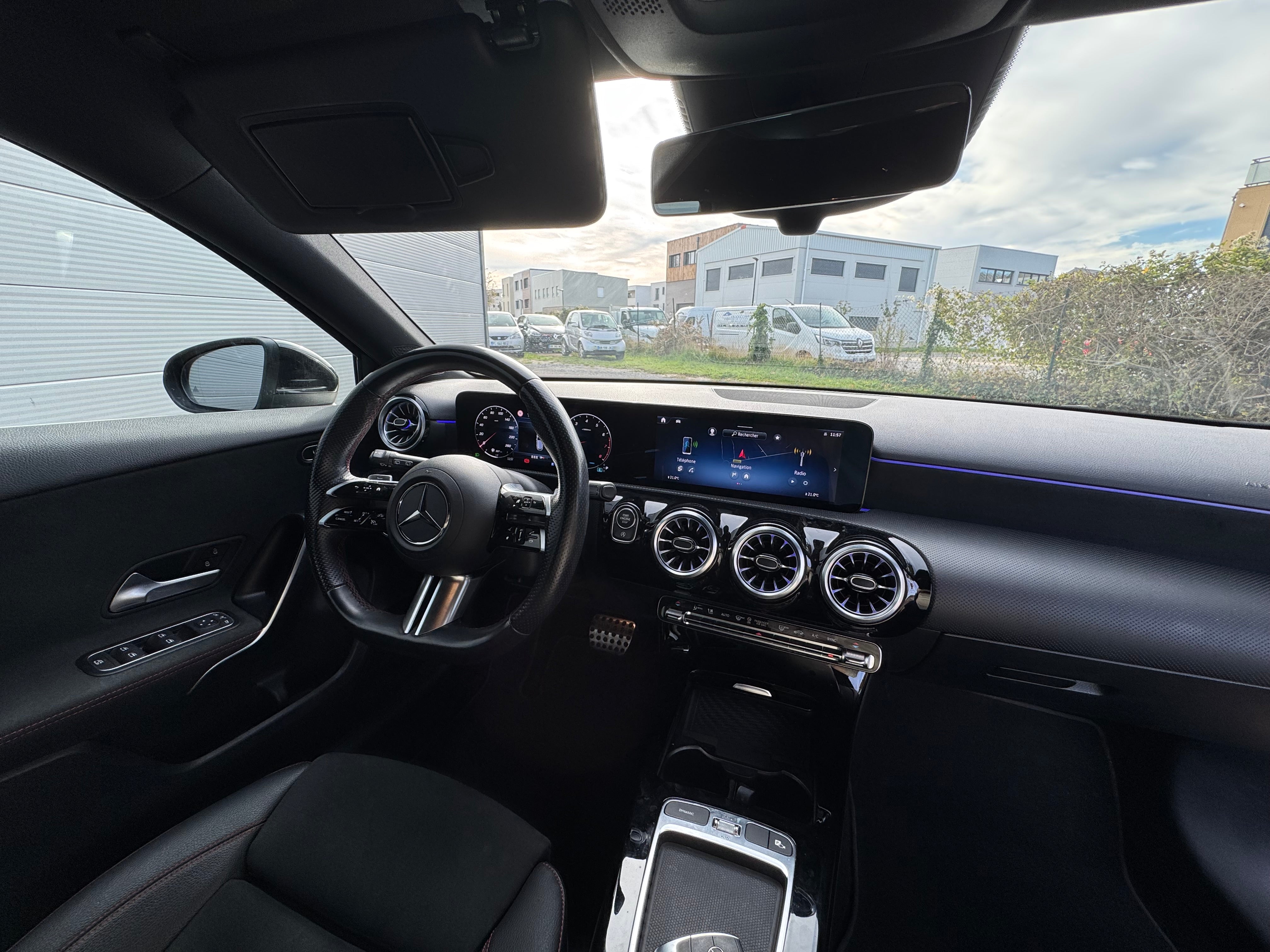 Mercedes Classe A 180 AMG LINE Mercedes Classe A 180 AMG LINE