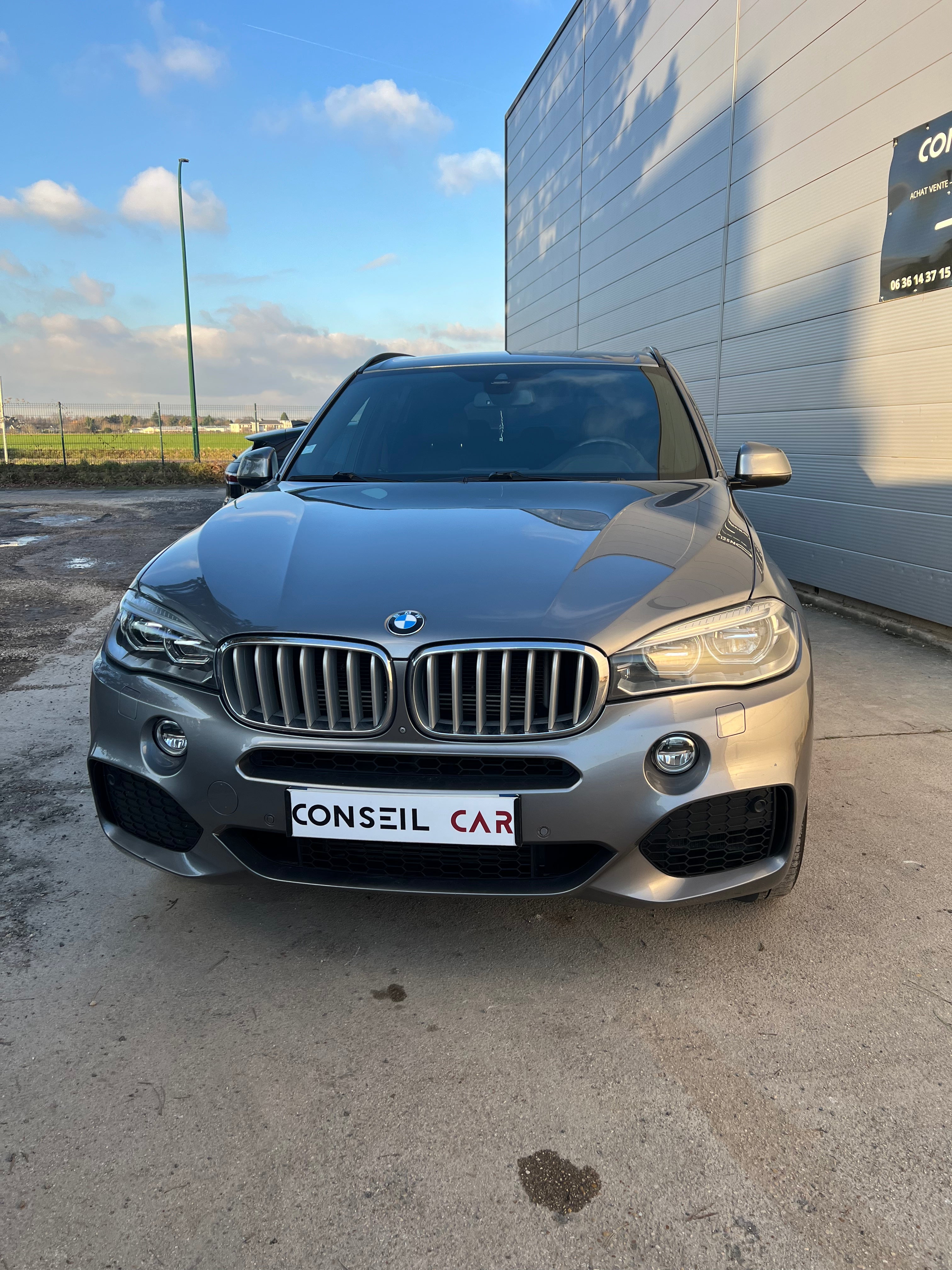 BMW X5 3.0 40E PACK M 313CH BMW X5 3.0 40E PACK M 313CH