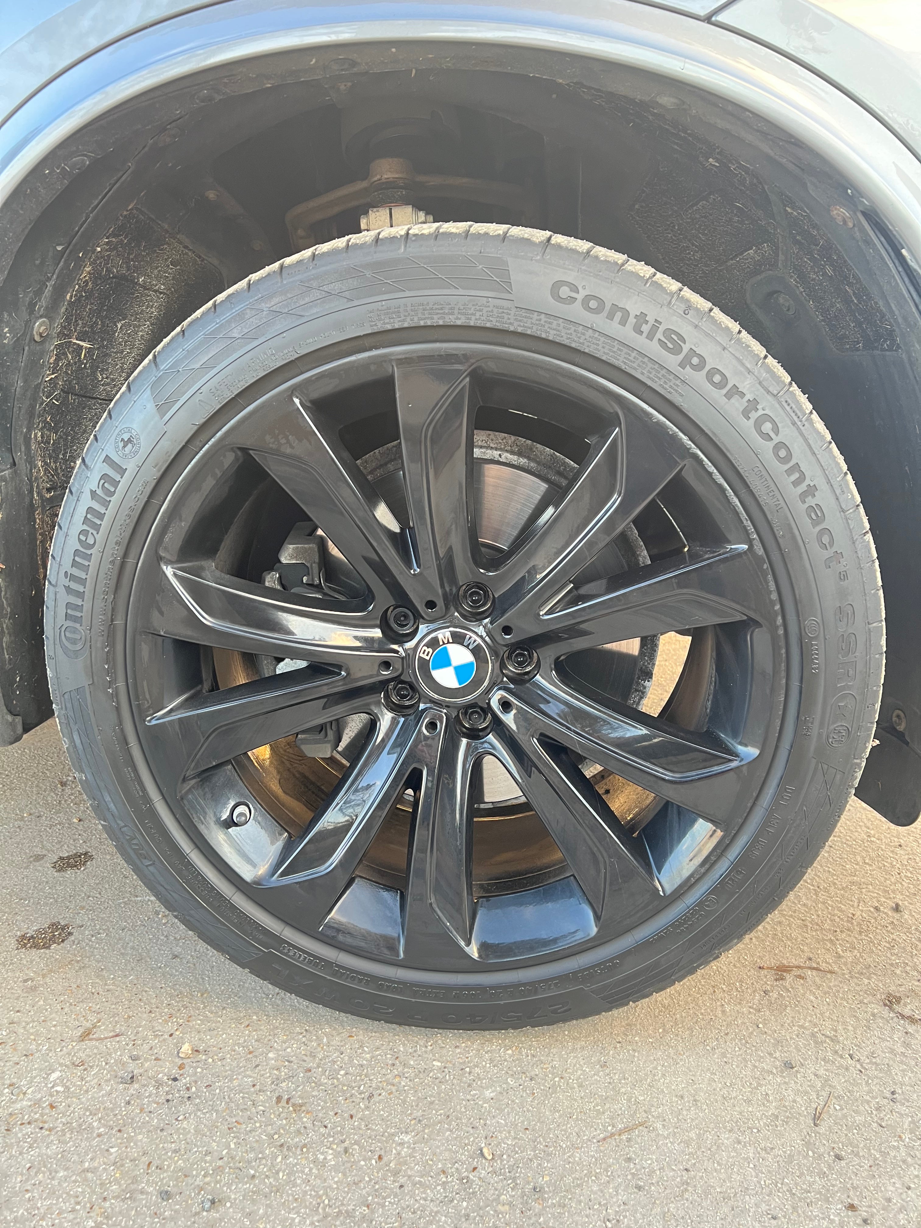 BMW X5 3.0 40E PACK M 313CH BMW X5 3.0 40E PACK M 313CH