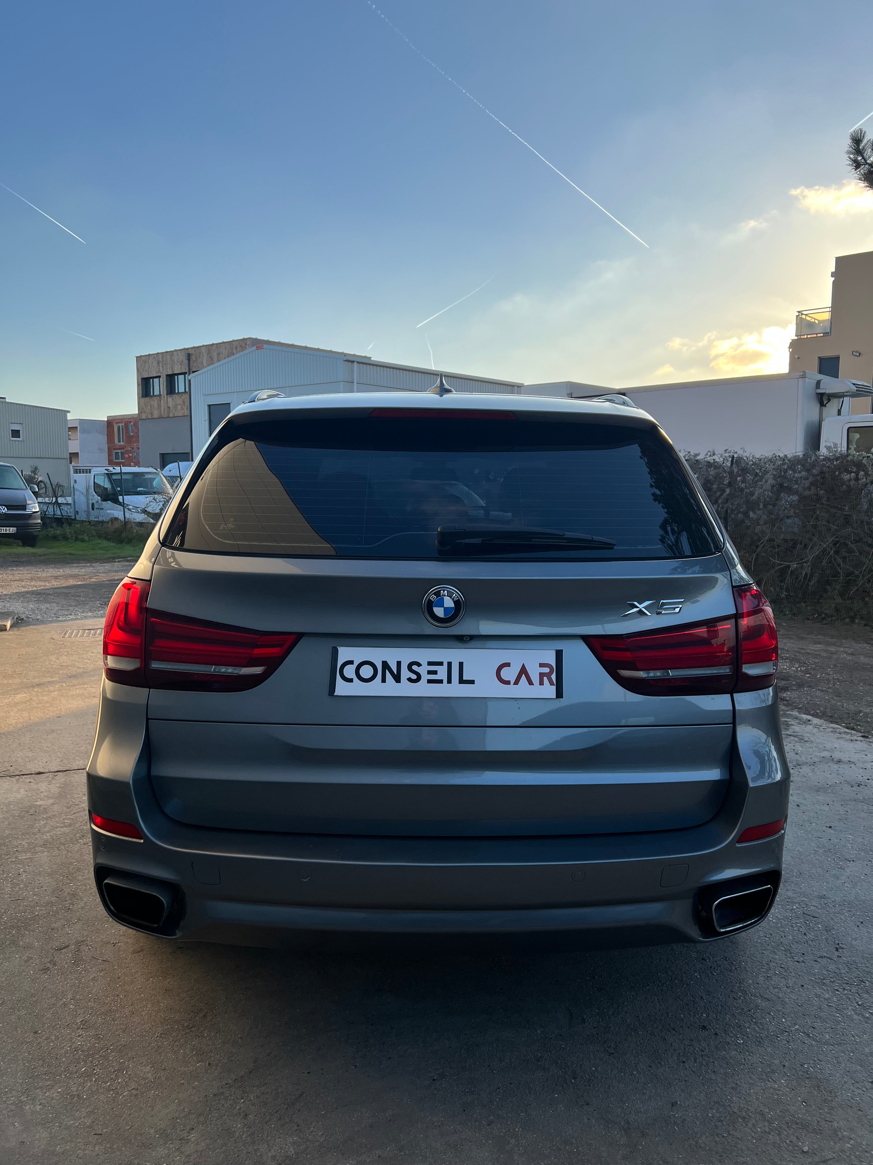 BMW X5 3.0 40E PACK M 313CH BMW X5 3.0 40E PACK M 313CH