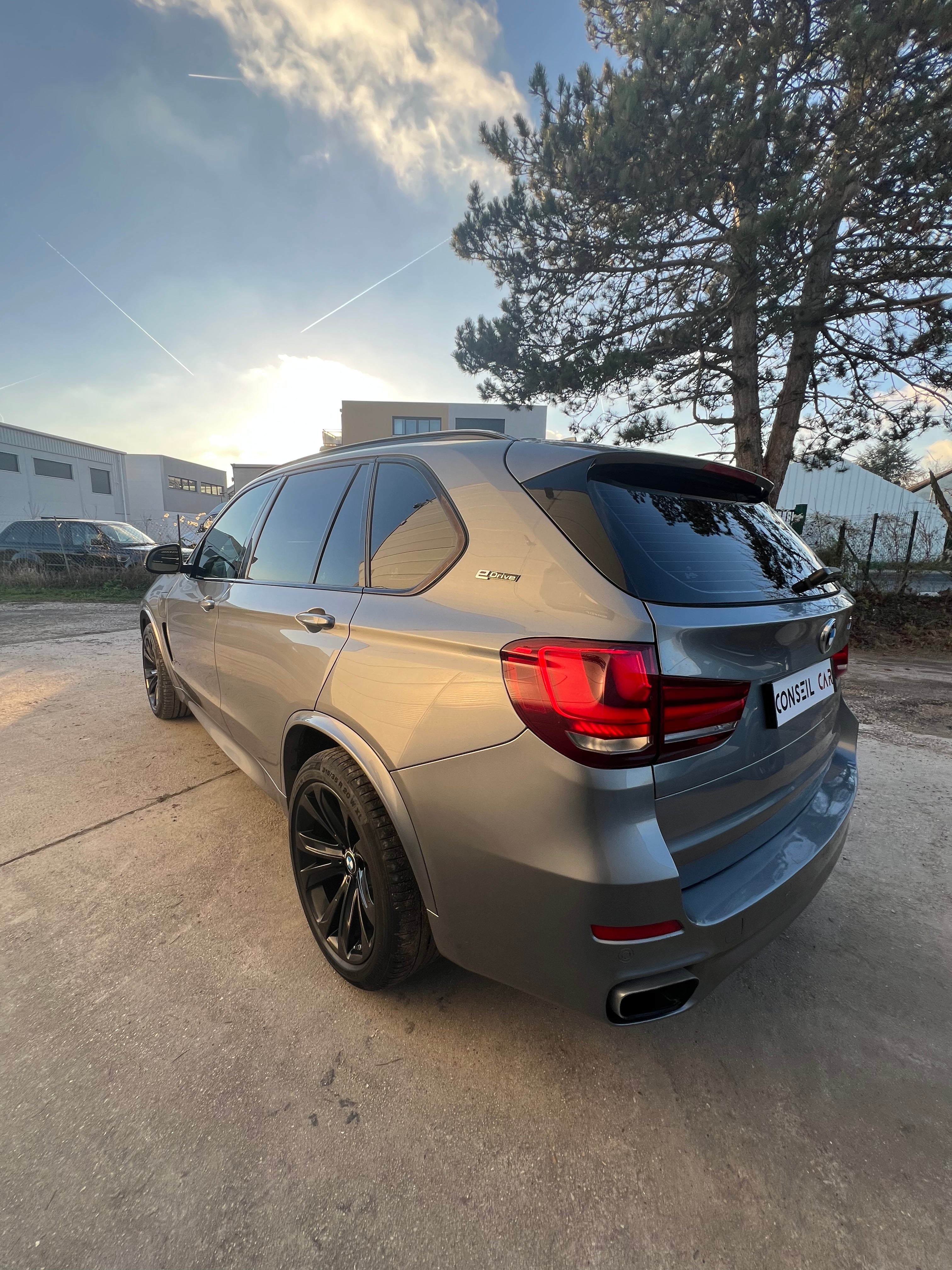 BMW X5 3.0 40E PACK M 313CH BMW X5 3.0 40E PACK M 313CH