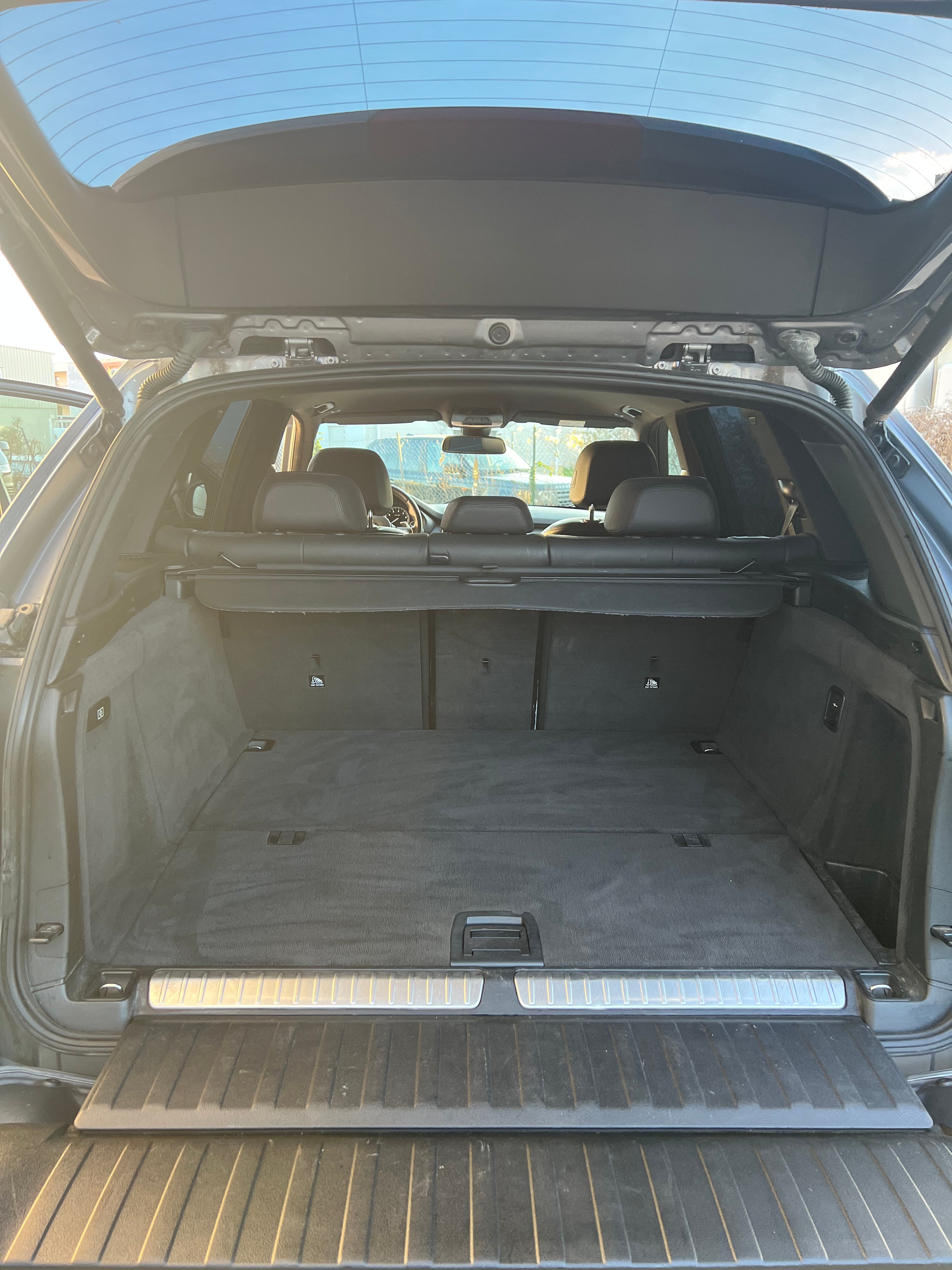 BMW X5 3.0 40E PACK M 313CH BMW X5 3.0 40E PACK M 313CH