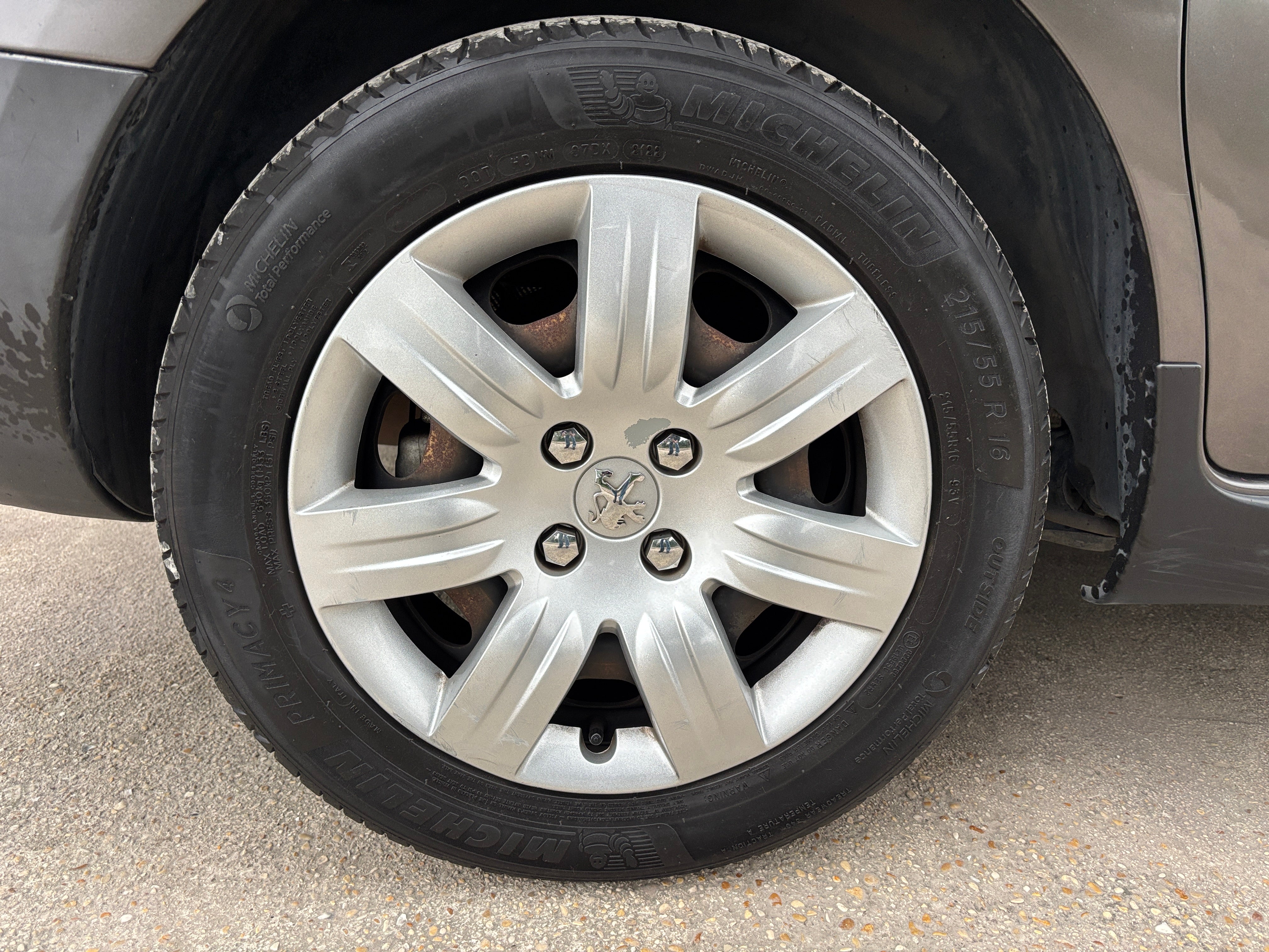 Peugeot Partner Teepee 1.2 PureTech 110CH Peugeot Partner Teepee 1.2 PureTech 110CH