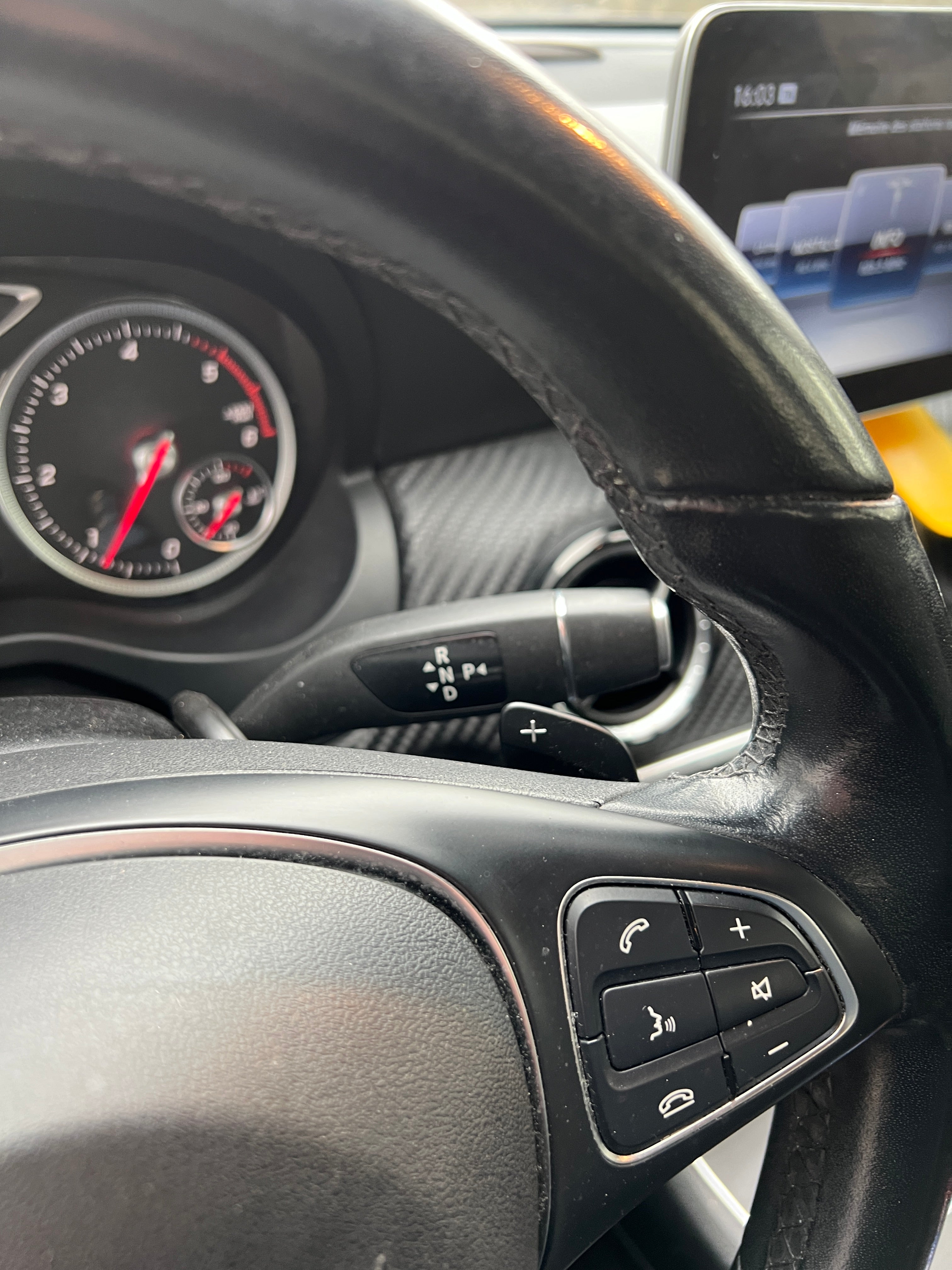 Mercedes GLA 200 CDI Mercedes GLA 200 CDI