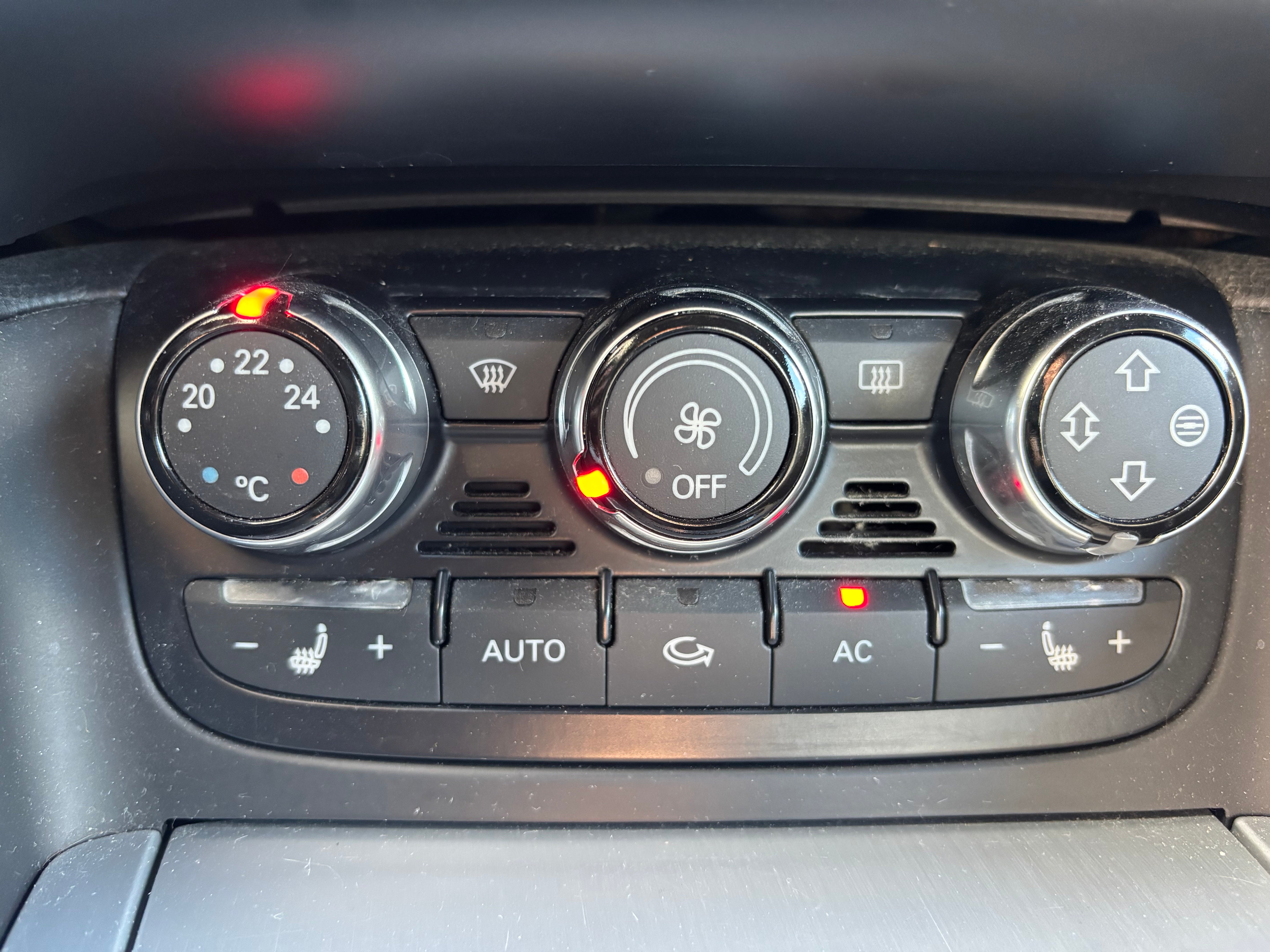 Audi TT 1.8 I Turbo Roadster 160cv Audi TT 1.8 I Turbo Roadster 160cv