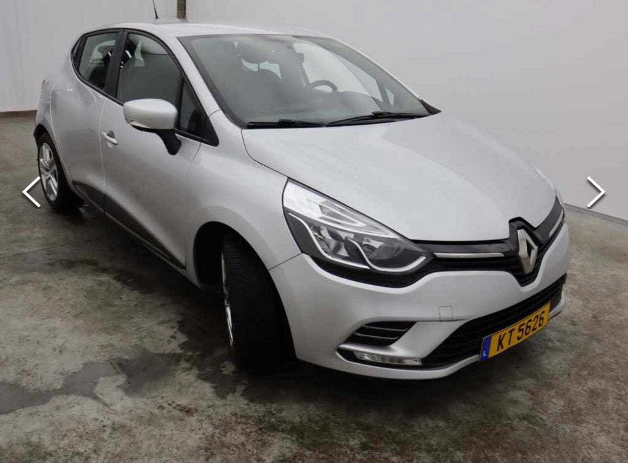 Renault Clio- Diesel - manuelle - 1.5 DCI 75 cv (#110) Renault Clio- Diesel - manuelle - 1.5 DCI 75 cv (#110)