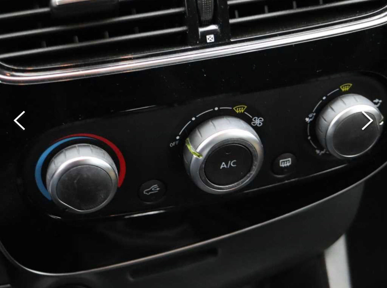 Renault Clio- Diesel - manuelle - 1.5 DCI 75 cv (#110) Renault Clio- Diesel - manuelle - 1.5 DCI 75 cv (#110)