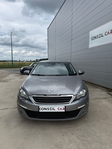 Peugeot 308 GENERATION-II 1.2 PURETECH 110 STYLE