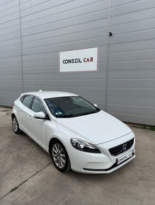 Volvo V40 1.6 D2 115CH MOMENTUM