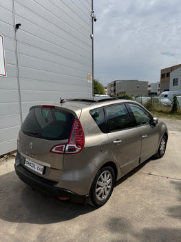 Renault Scenic 1.5 DCI 110CH